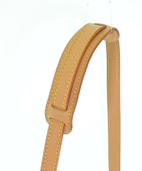 LOUIS VUITTON กระเป๋าสะพาย