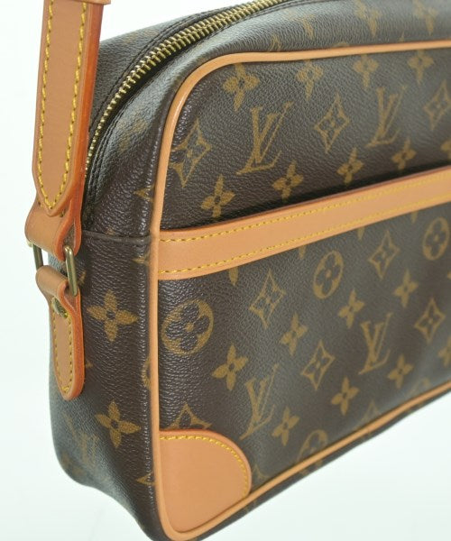 LOUIS VUITTON กระเป๋าสะพาย