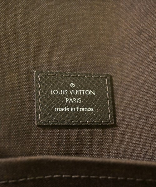 LOUIS VUITTON กระเป๋าสะพาย