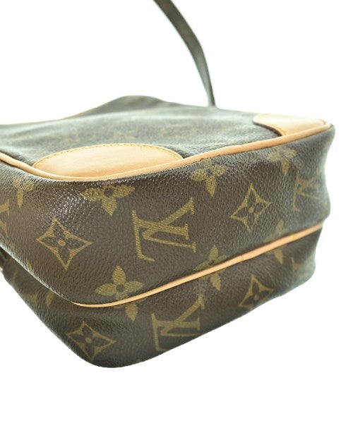 LOUIS VUITTON กระเป๋าสะพาย