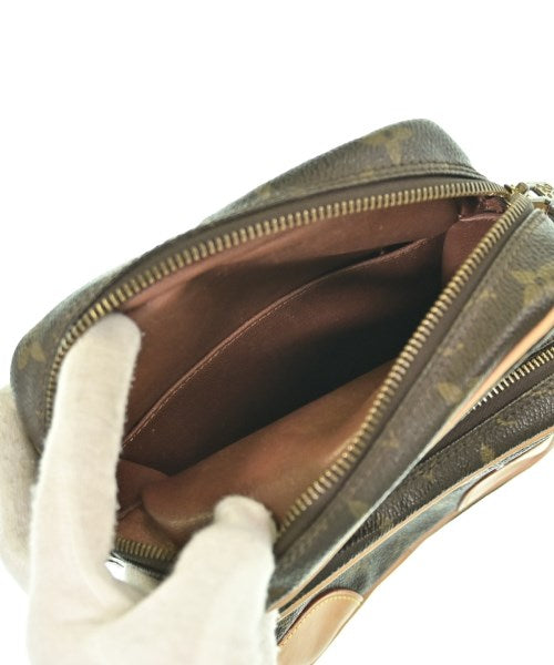 LOUIS VUITTON กระเป๋าสะพาย