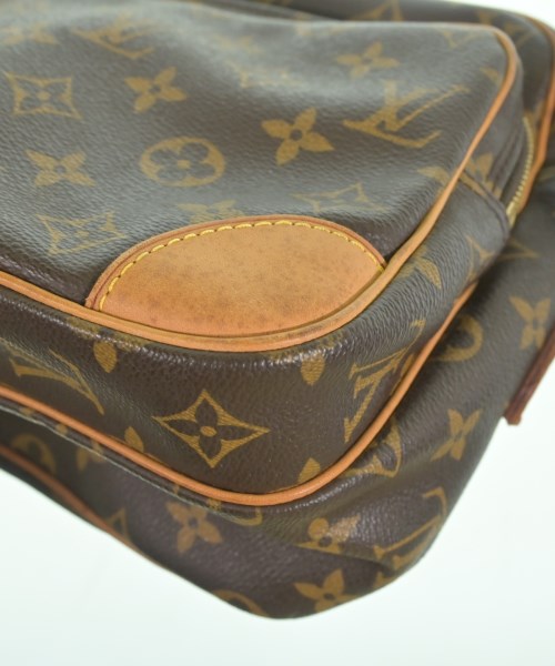 LOUIS VUITTON กระเป๋าสะพาย