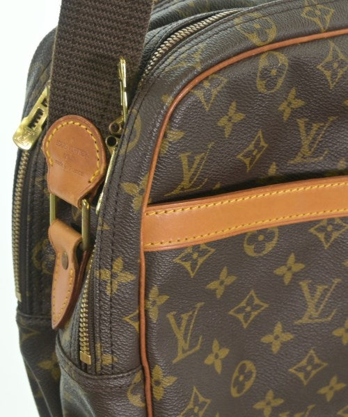 LOUIS VUITTON กระเป๋าสะพาย