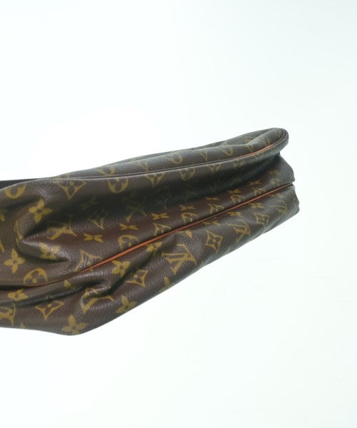 LOUIS VUITTON กระเป๋าสะพาย
