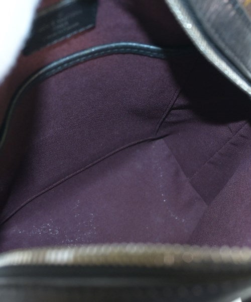 LOUIS VUITTON กระเป๋าสะพาย