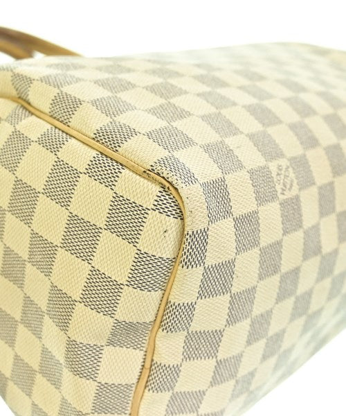 LOUIS VUITTON กระเป๋าใส่อุปกรณ์ขนาดใหญ่