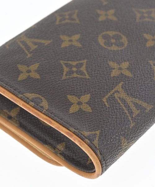 LOUIS VUITTON กระเป๋าสะพาย