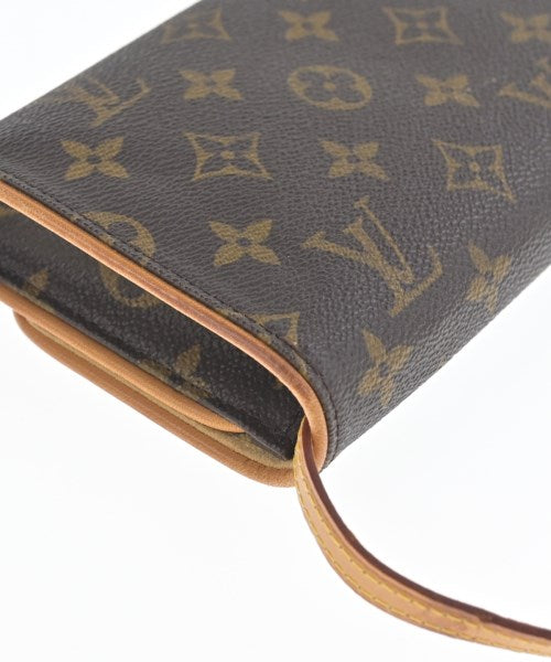 LOUIS VUITTON กระเป๋าสะพาย