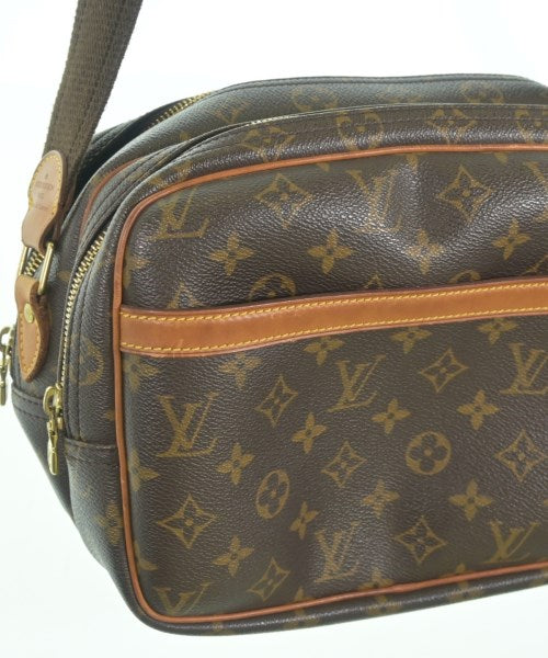 LOUIS VUITTON กระเป๋าสะพาย