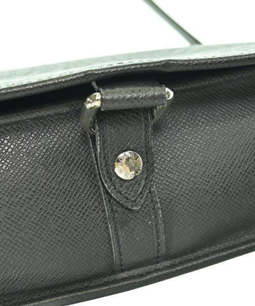 LOUIS VUITTON กระเป๋าสะพาย