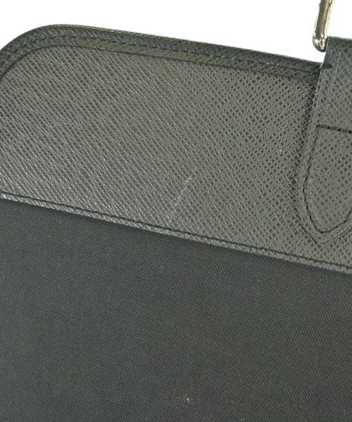 LOUIS VUITTON กระเป๋าสะพาย