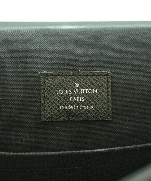 LOUIS VUITTON กระเป๋าสะพาย