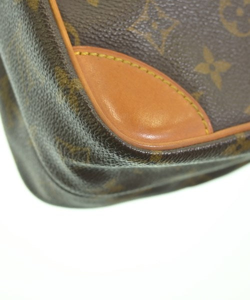 LOUIS VUITTON กระเป๋าสะพาย