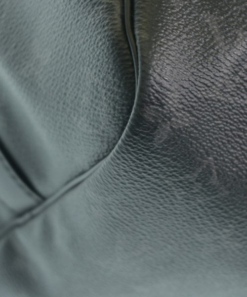 LOUIS VUITTON กระเป๋าใส่อุปกรณ์ขนาดใหญ่