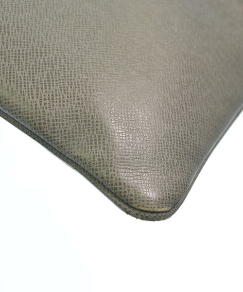 LOUIS VUITTON กระเป๋าสะพาย