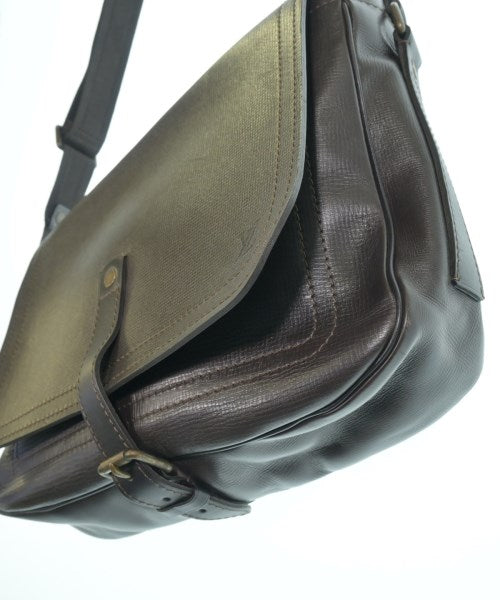 LOUIS VUITTON กระเป๋าสะพาย