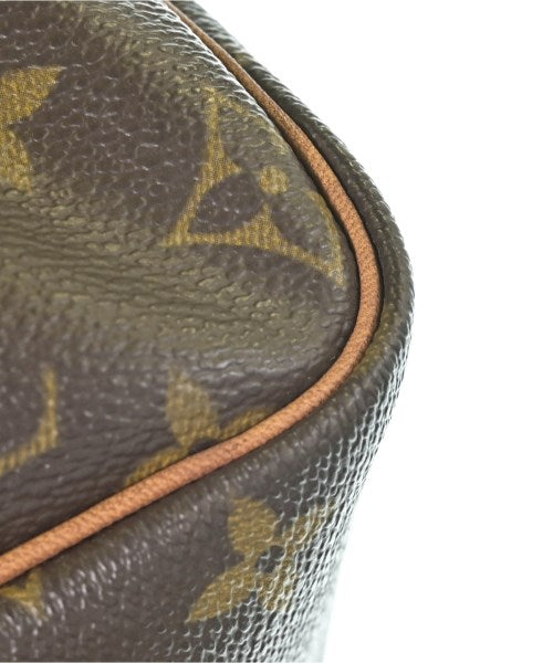 LOUIS VUITTON กระเป๋าใส่อุปกรณ์ขนาดใหญ่