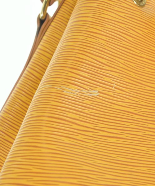 LOUIS VUITTON กระเป๋าสะพาย