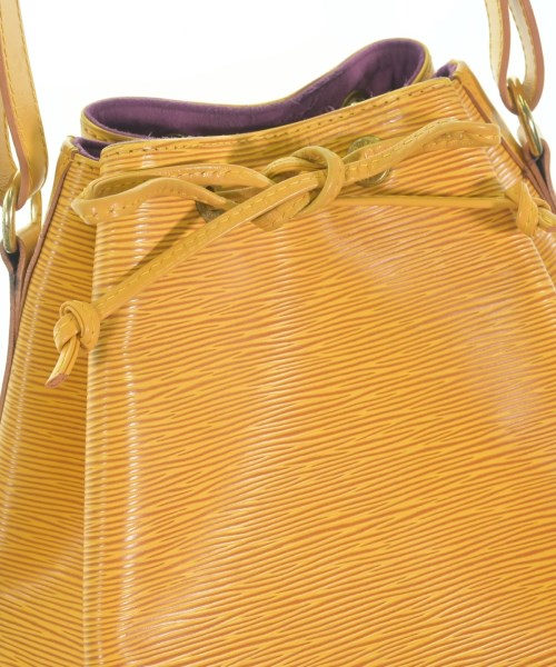 LOUIS VUITTON กระเป๋าสะพาย