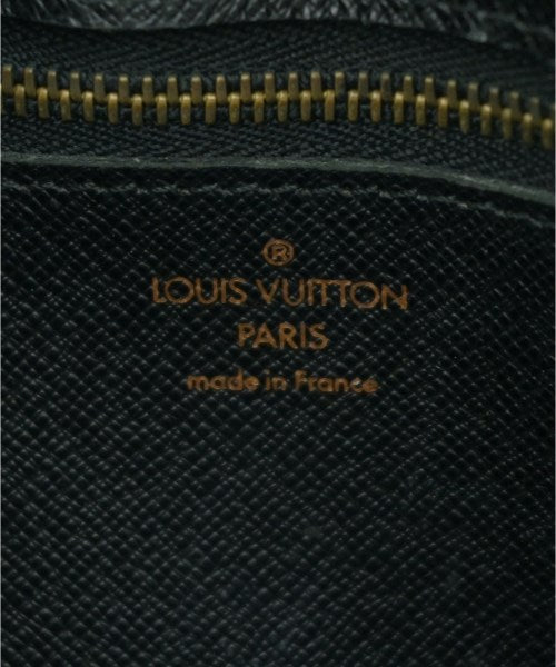 LOUIS VUITTON กระเป๋าสะพาย