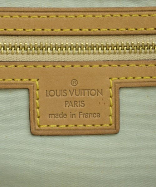 LOUIS VUITTON กระเป๋าสะพาย
