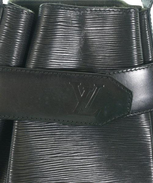 LOUIS VUITTON กระเป๋าสะพาย