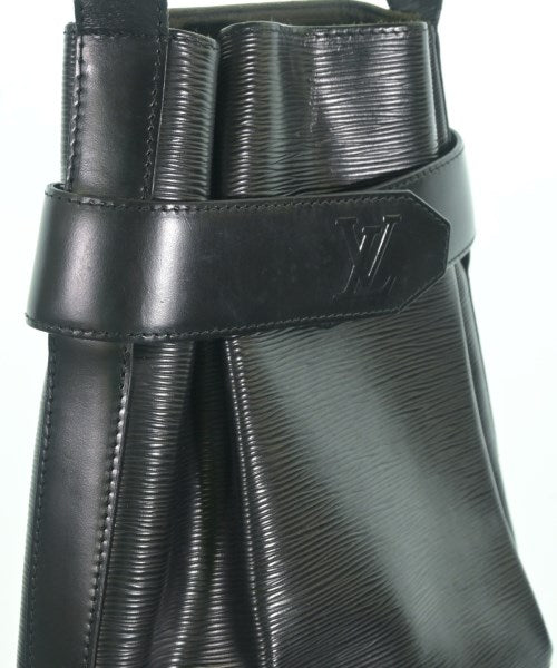 LOUIS VUITTON กระเป๋าสะพาย