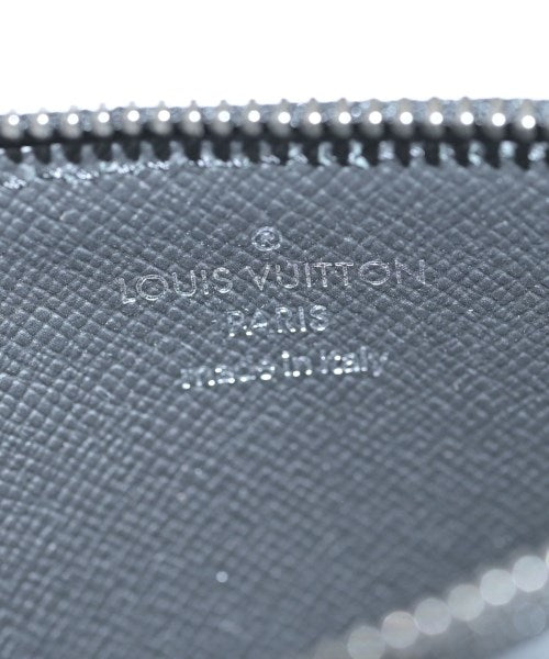 LOUIS VUITTON กล่องใส่บัตร