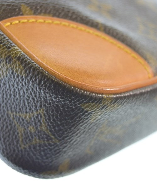 LOUIS VUITTON กระเป๋าสะพาย