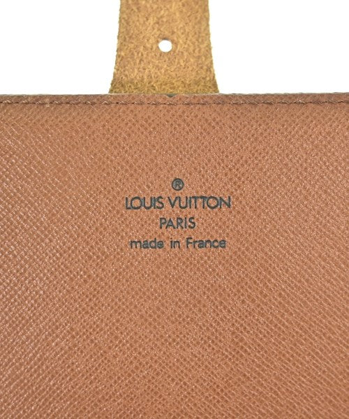 LOUIS VUITTON กระเป๋าสะพาย