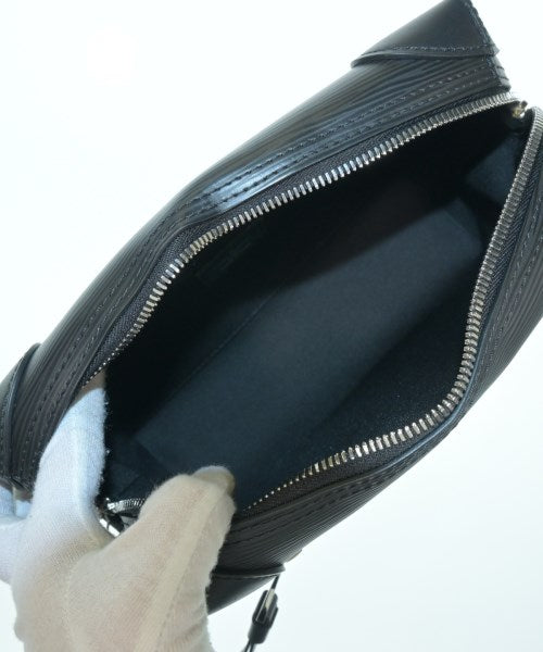 LOUIS VUITTON กระเป๋าสะพาย