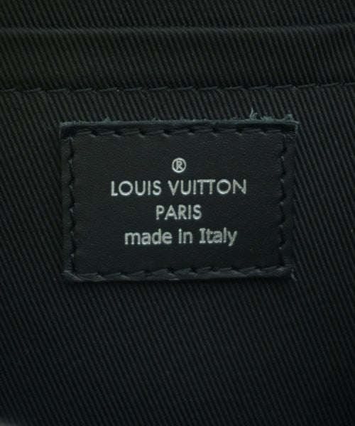 LOUIS VUITTON กระเป๋าสะพาย