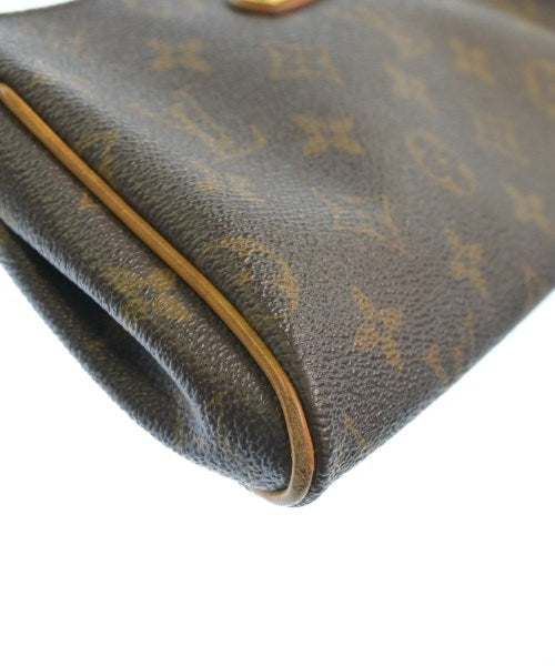 LOUIS VUITTON กระเป๋าสะพาย