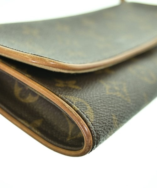 LOUIS VUITTON กระเป๋าสะพาย