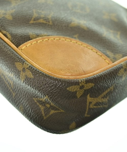 LOUIS VUITTON กระเป๋าสะพาย