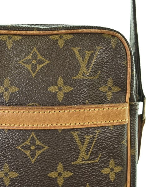 LOUIS VUITTON กระเป๋าสะพาย