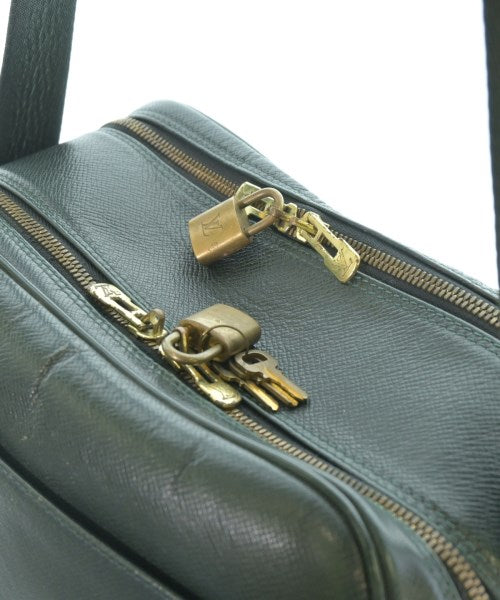 LOUIS VUITTON กระเป๋าสะพาย