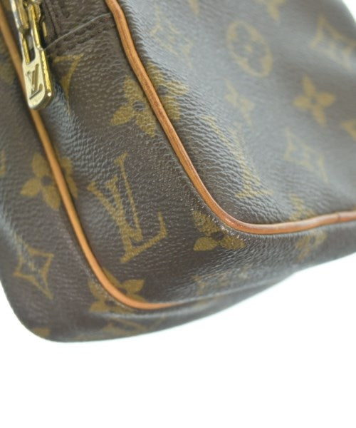 LOUIS VUITTON กระเป๋าสะพาย