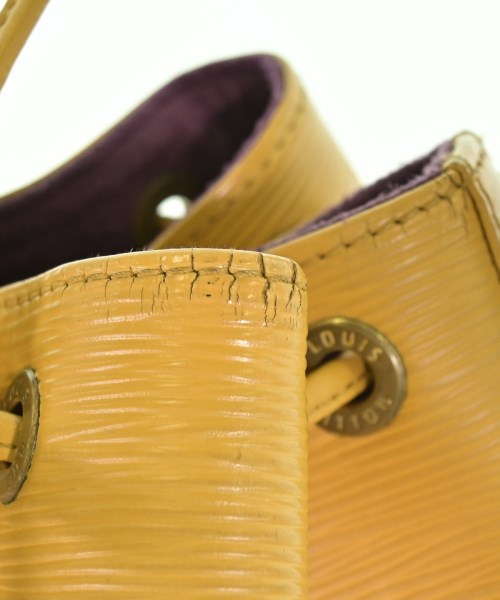 LOUIS VUITTON กระเป๋าสะพาย