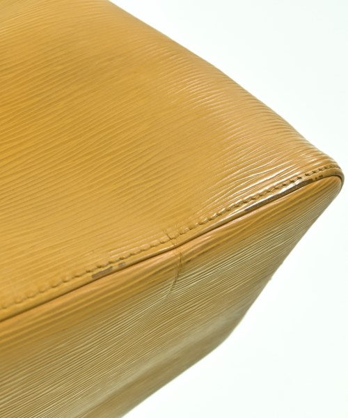 LOUIS VUITTON กระเป๋าสะพาย