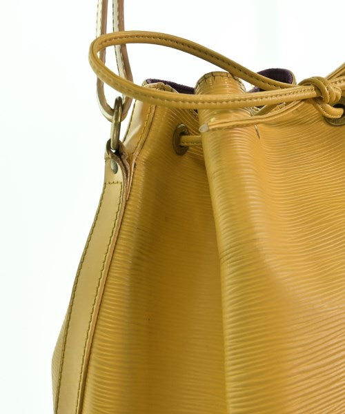 LOUIS VUITTON กระเป๋าสะพาย