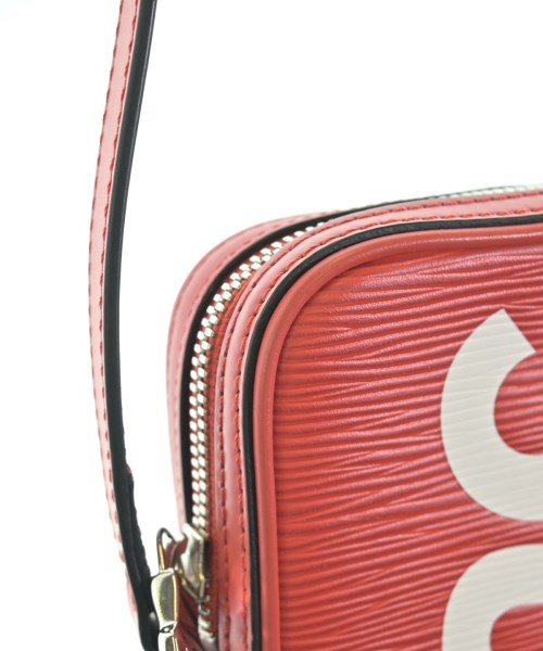 LOUIS VUITTON กระเป๋าสะพาย