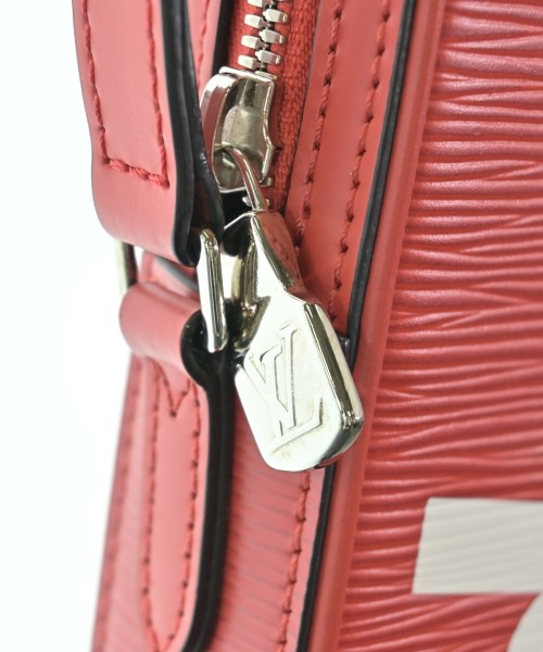 LOUIS VUITTON กระเป๋าสะพาย