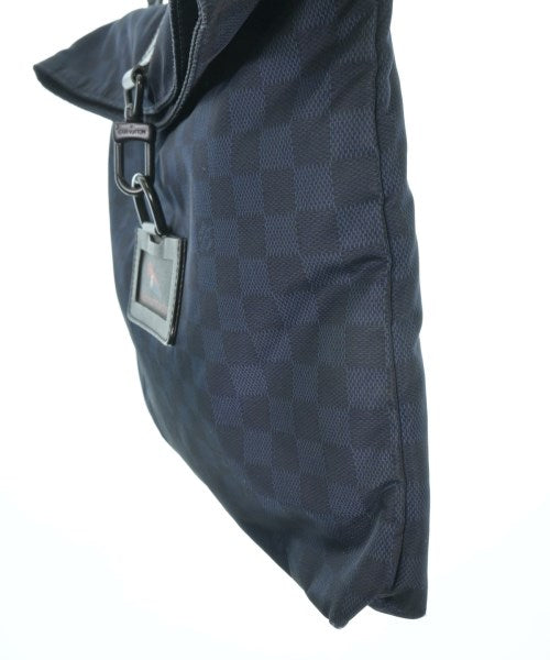 LOUIS VUITTON กระเป๋าสะพาย