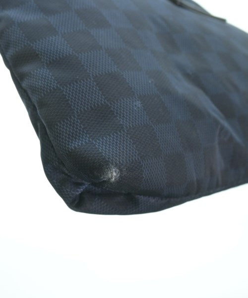 LOUIS VUITTON กระเป๋าสะพาย
