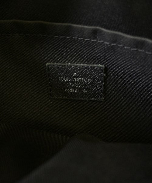 LOUIS VUITTON กระเป๋าสะพาย
