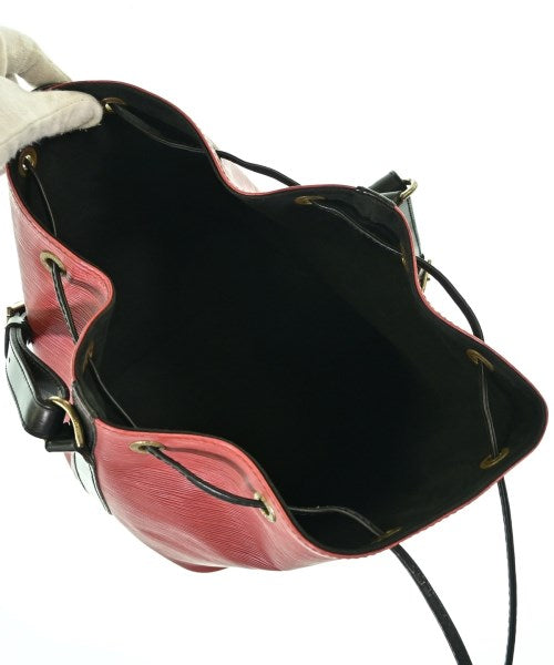 LOUIS VUITTON กระเป๋าสะพาย