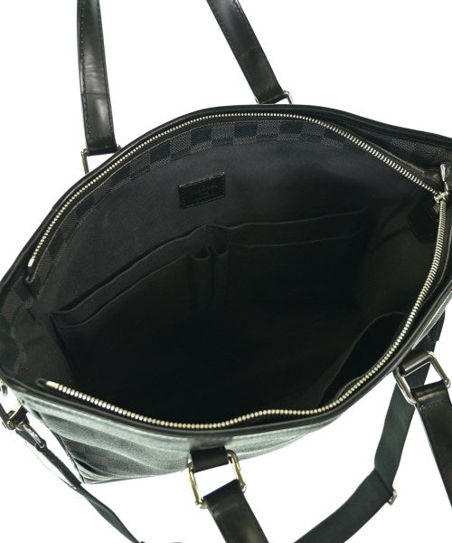 LOUIS VUITTON กระเป๋าสะพาย