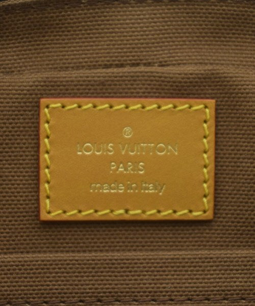 LOUIS VUITTON กระเป๋าสะพาย
