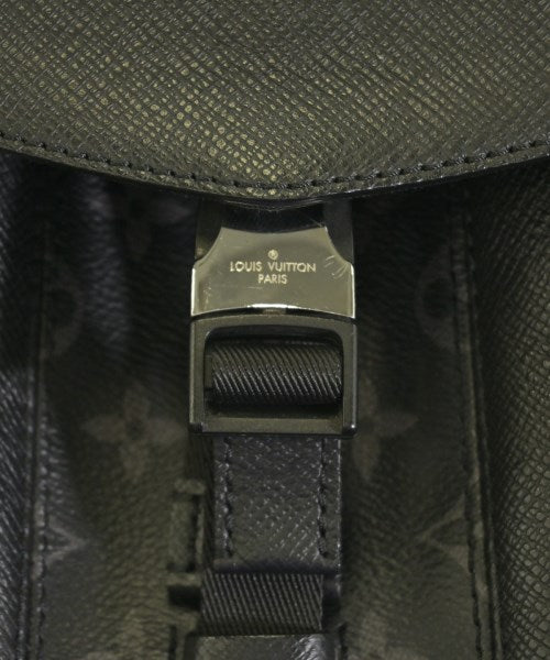 LOUIS VUITTON เป้สะพายหลัง